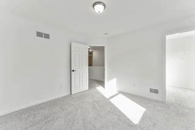 $614,900 | 343 Honey Tree Way, Unit 156, Ann Arbor, MI 48103