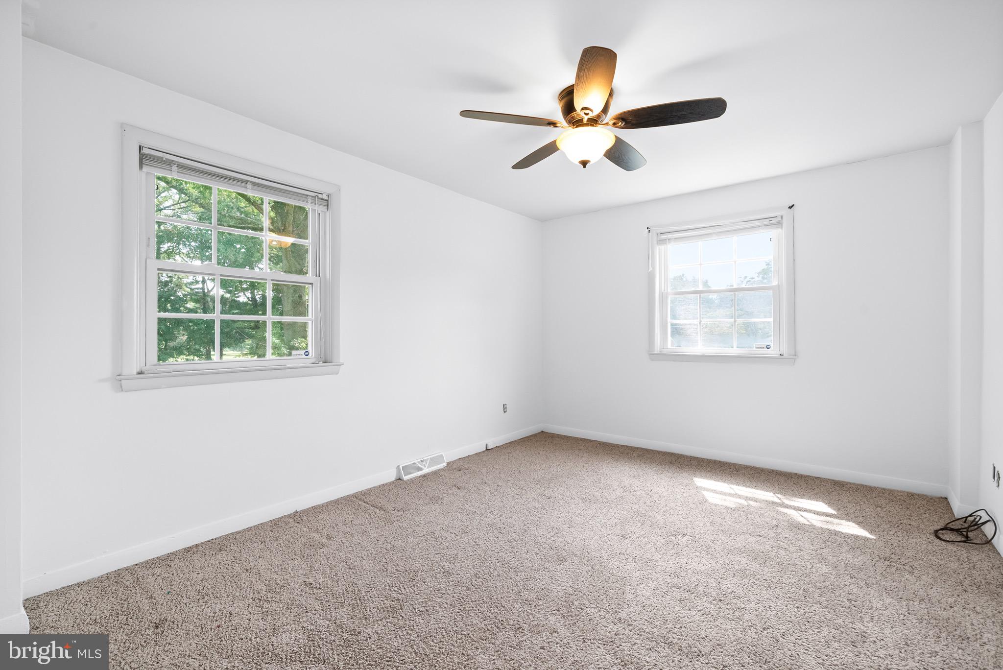 628 Vernon Road Springfield, PA 19064 - Photo 29 of 48