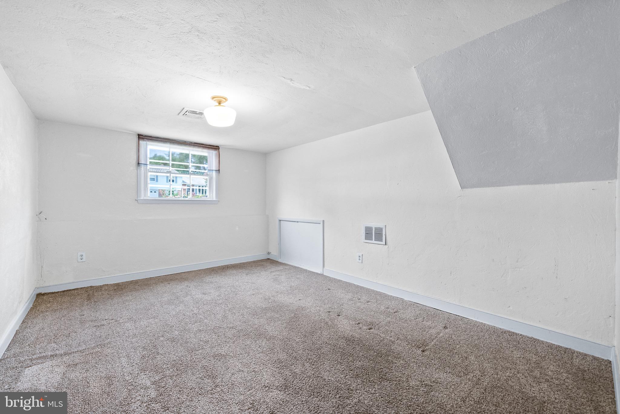 628 Vernon Road Springfield, PA 19064 - Photo 35 of 48