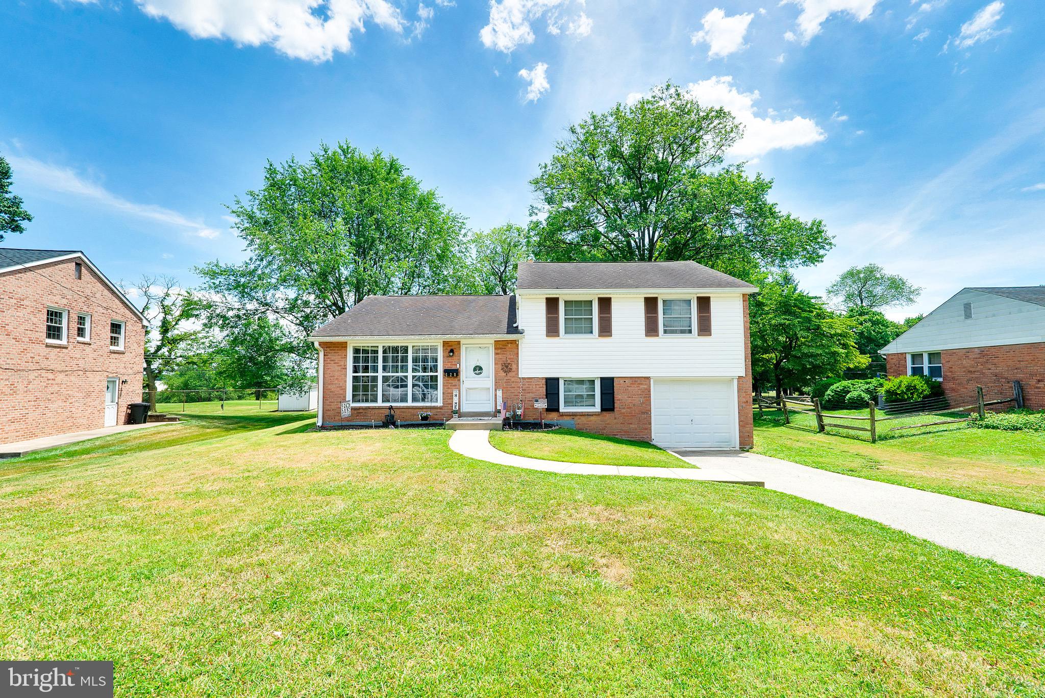 628 Vernon Road Springfield, PA 19064 - Photo 5 of 48