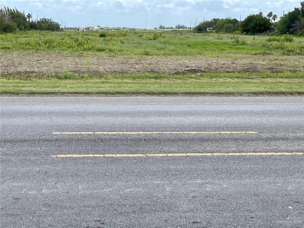 1015 Rd Progreso Tx 78579 Road Weslaco, TX 78596 - Photo 2 of 3 a view of a field with an ocean beach