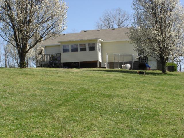 4004 Martins Chapel Road Springfield, TN 37172 - Photo 5 of 18