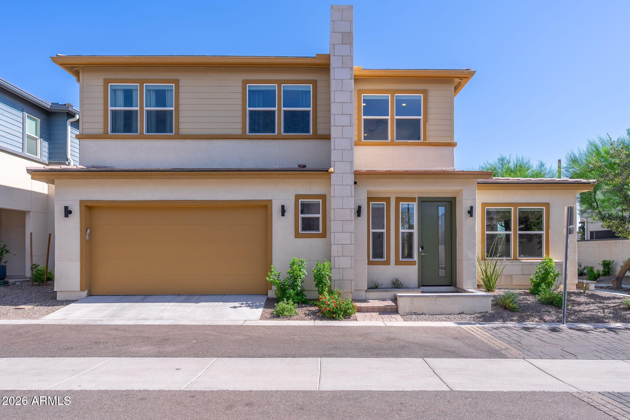 1555 East Ocotillo Road, Unit 9 Phoenix, AZ 85014 - Photo 1 of 41 Front of Home