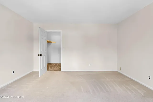 $599,999 | 13 Mountain Ridge Drive, Cedar Grove, NJ 07009