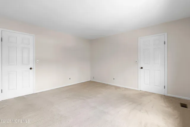 $599,999 | 13 Mountain Ridge Drive, Cedar Grove, NJ 07009