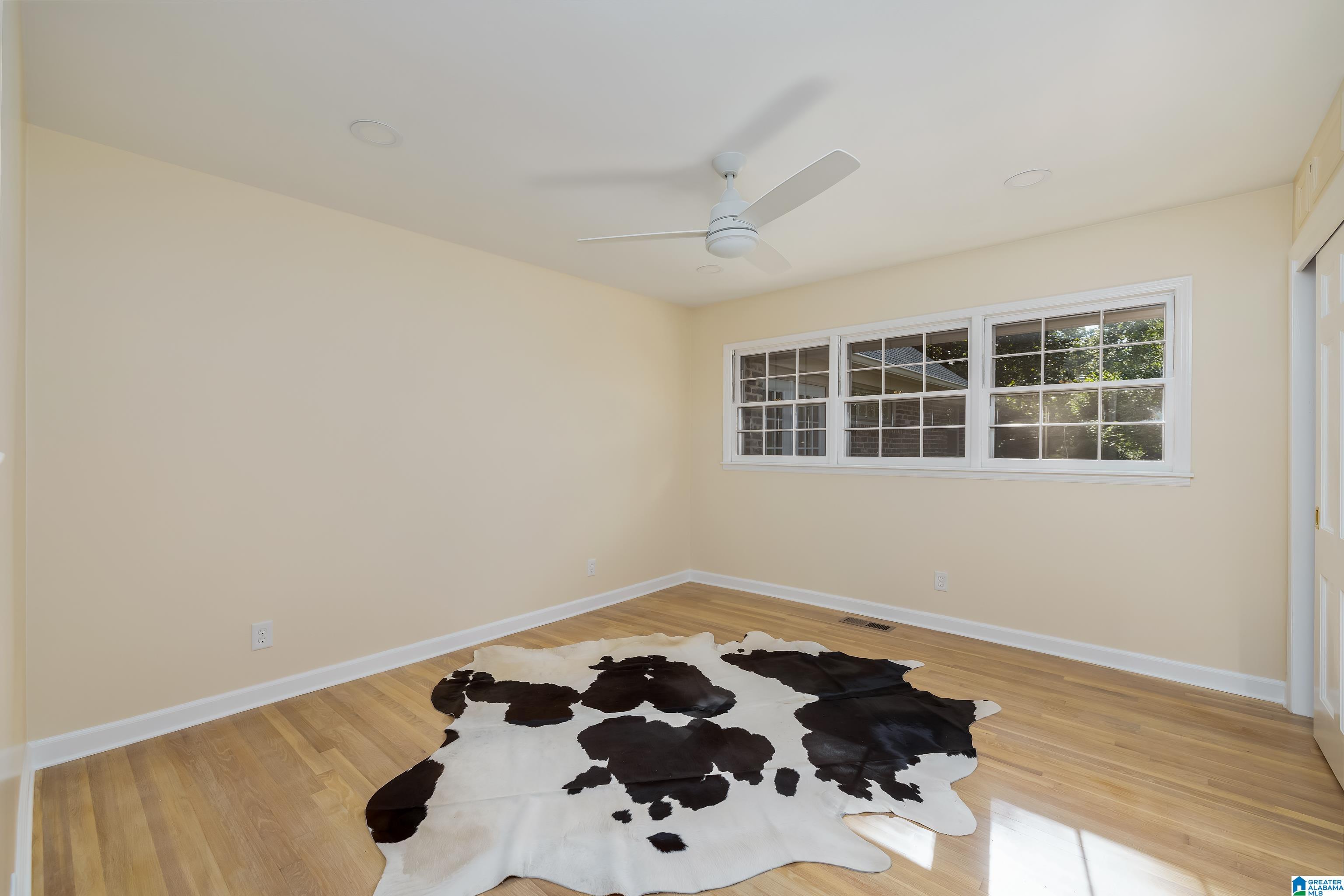 3404 North Woodridge Road Birmingham, AL 35223 - Photo 49 of 76