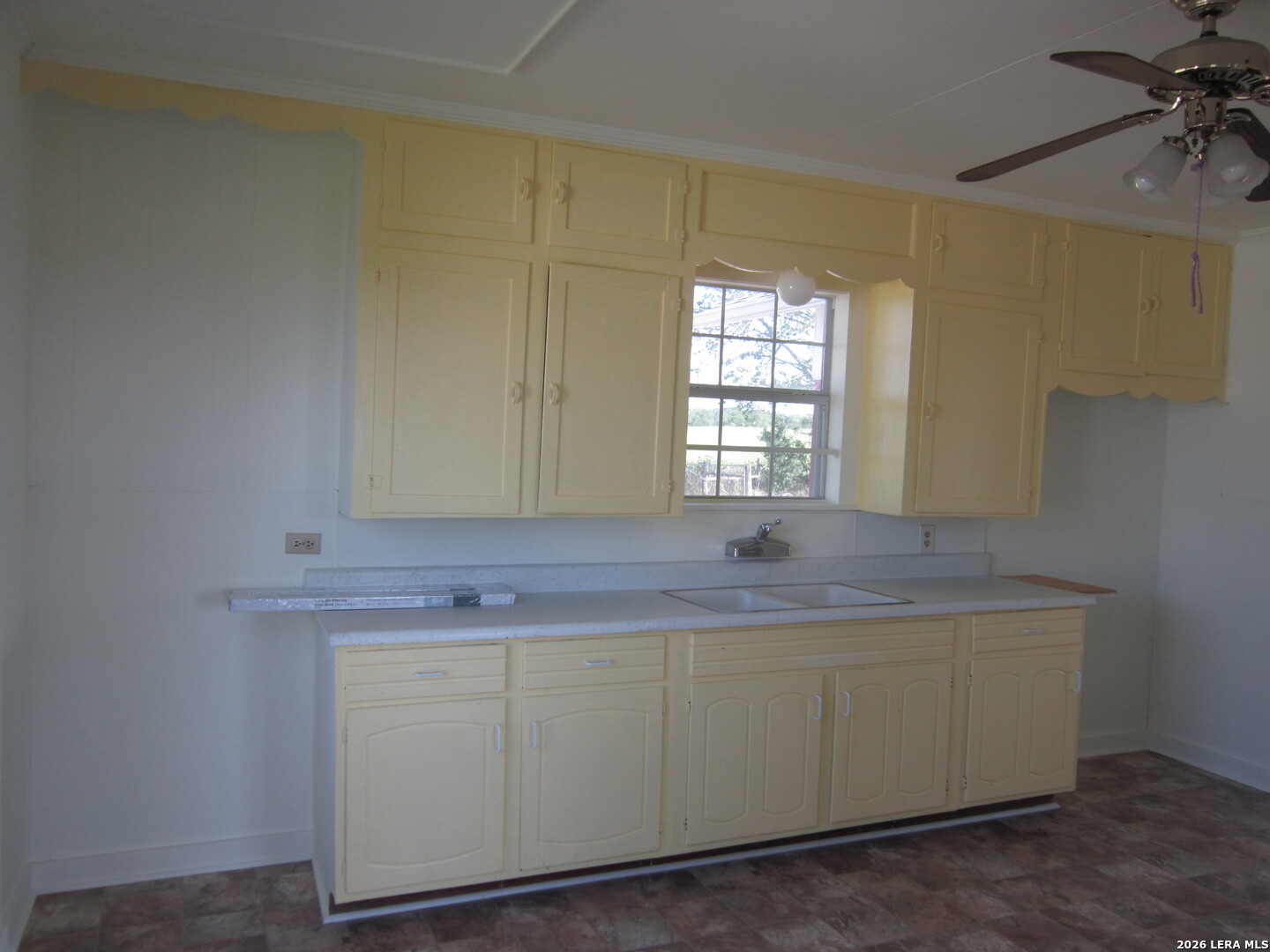 4111 Stapper Road St. Hedwig, TX 78152 - Photo 7 of 12