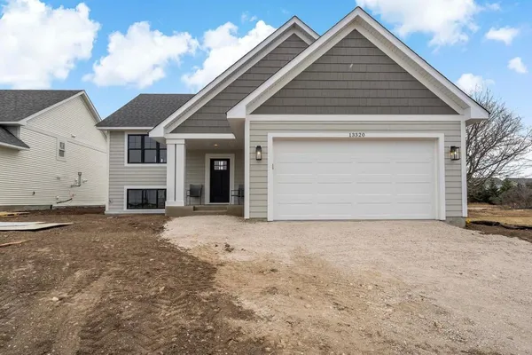 $539,000 | 13340 Cadogan Way, Rosemount, MN 55068
