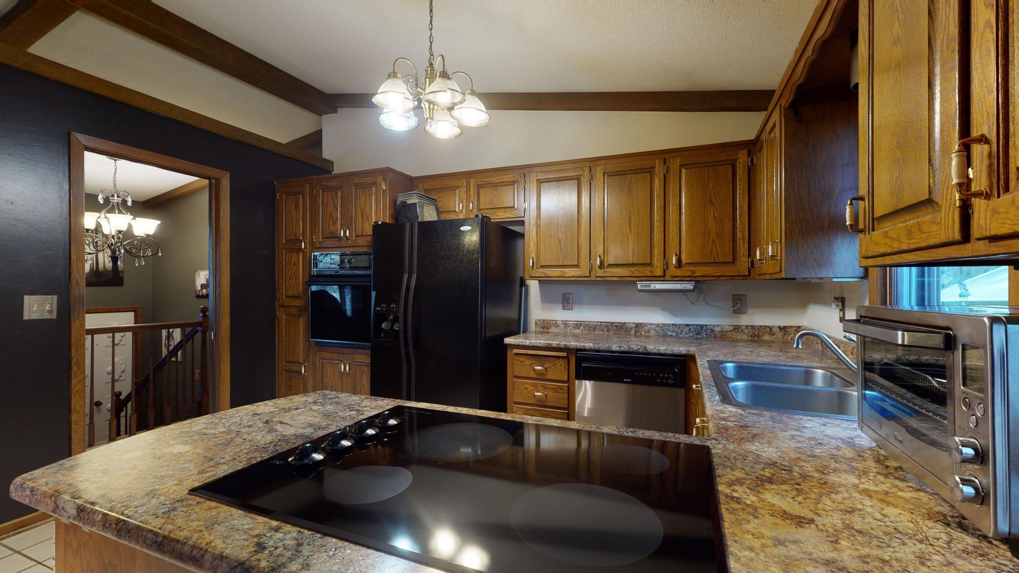 3829 2nd Street Northwest Rochester, MN 55901 - Photo 11 of 33