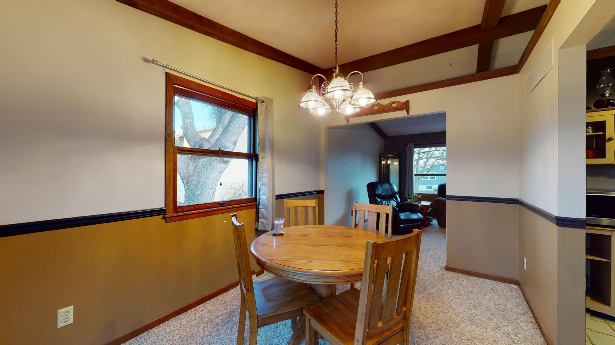 3829 2nd Street Northwest Rochester, MN 55901 - Photo 7 of 33