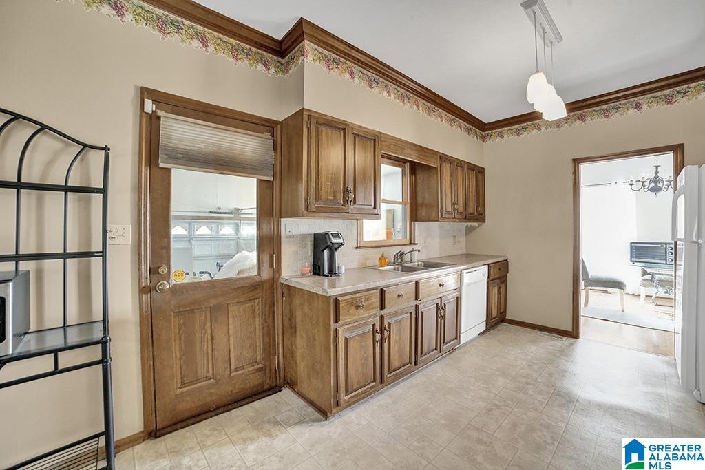 2104 Ridgeview Drive Birmingham, AL 35216 - Photo 6 of 19