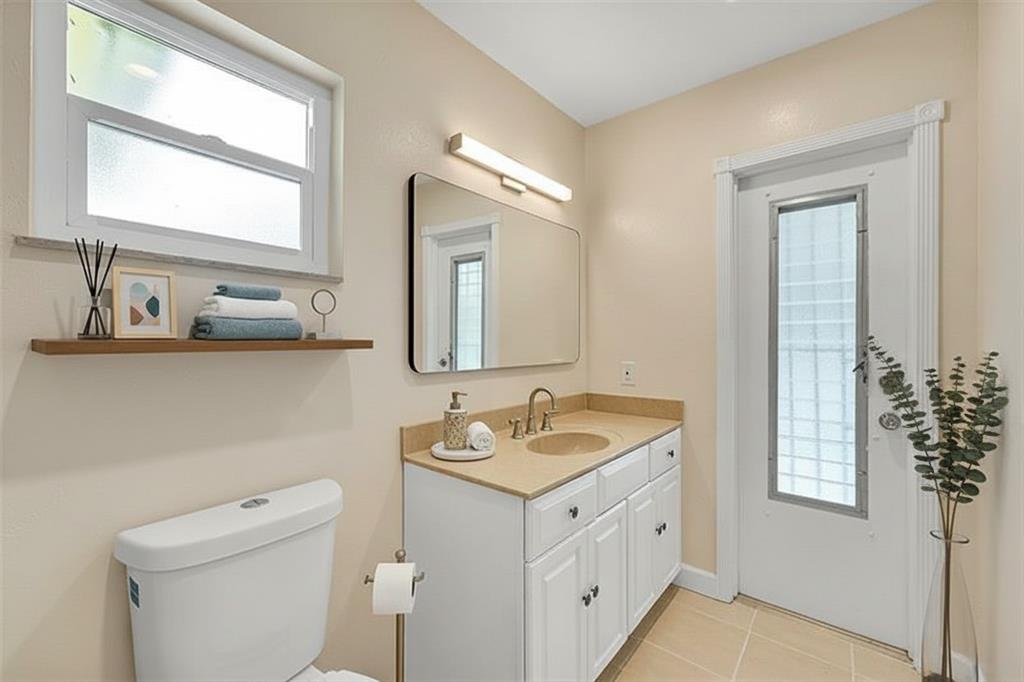 1480 Southwest 66th Terrace Plantation, FL 33317 - Photo 11 of 73