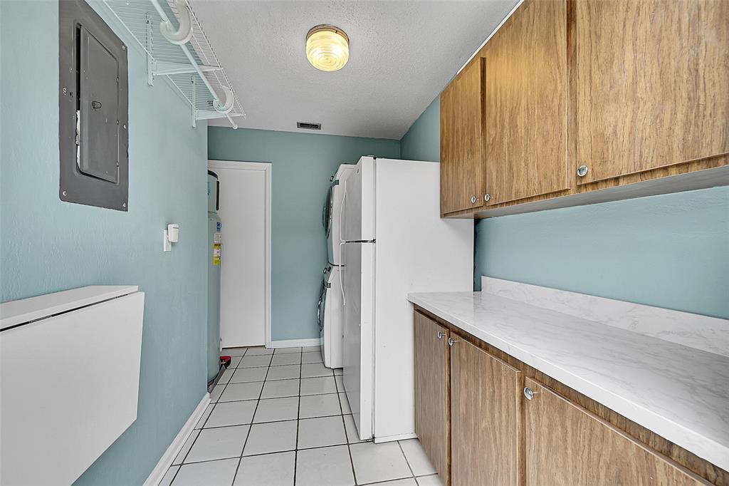 1480 Southwest 66th Terrace Plantation, FL 33317 - Photo 40 of 73 Virtualy Staged