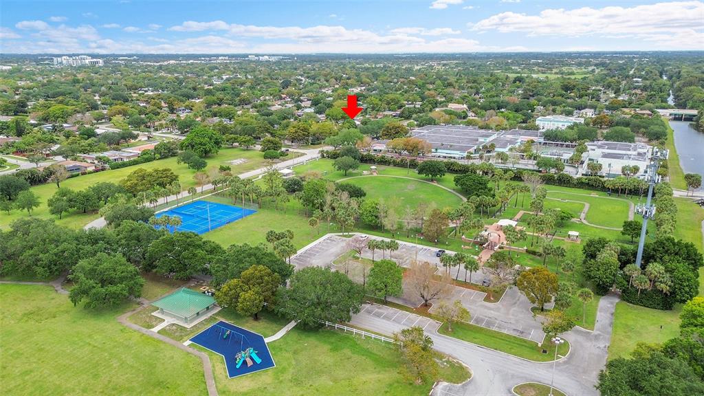 1480 Southwest 66th Terrace Plantation, FL 33317 - Photo 63 of 73