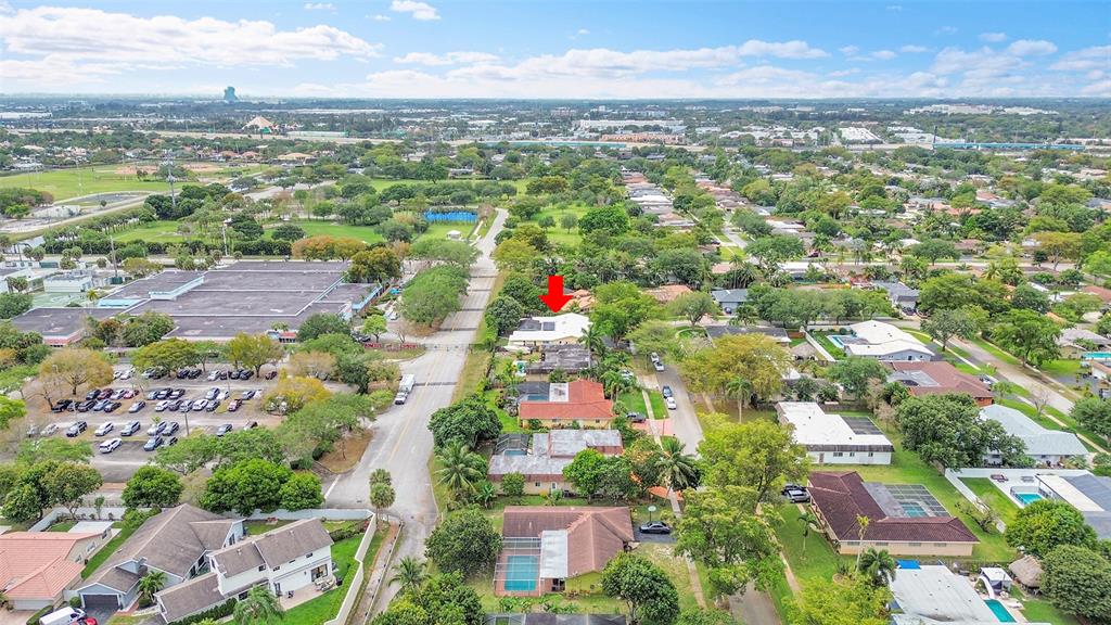 1480 Southwest 66th Terrace Plantation, FL 33317 - Photo 72 of 73 Virtually Staged