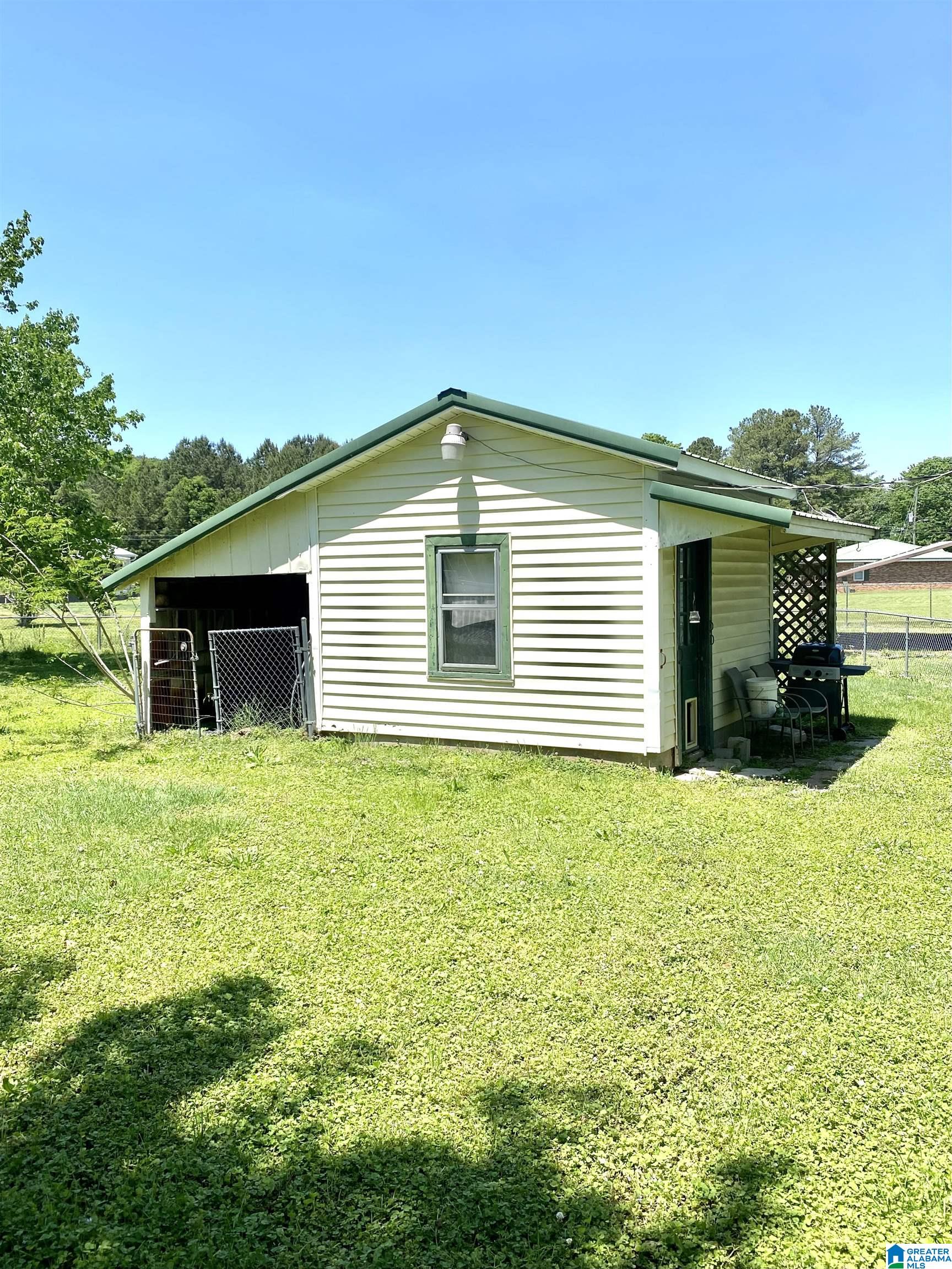 1008 Springville Boulevard Oneonta, AL 35121 - Photo 5 of 13