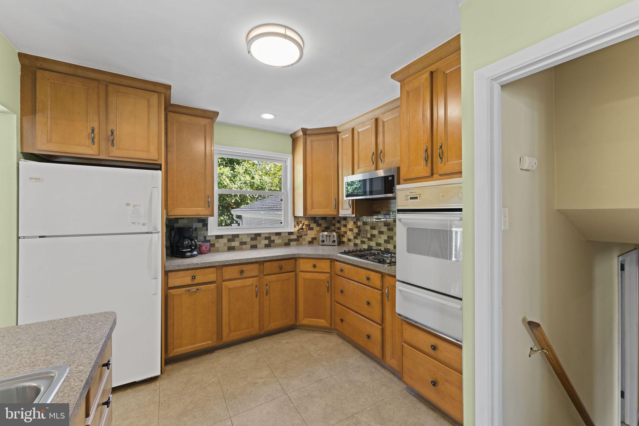 14 Broadale Road Doylestown, PA 18901 - Photo 11 of 30 Gallery Image 11