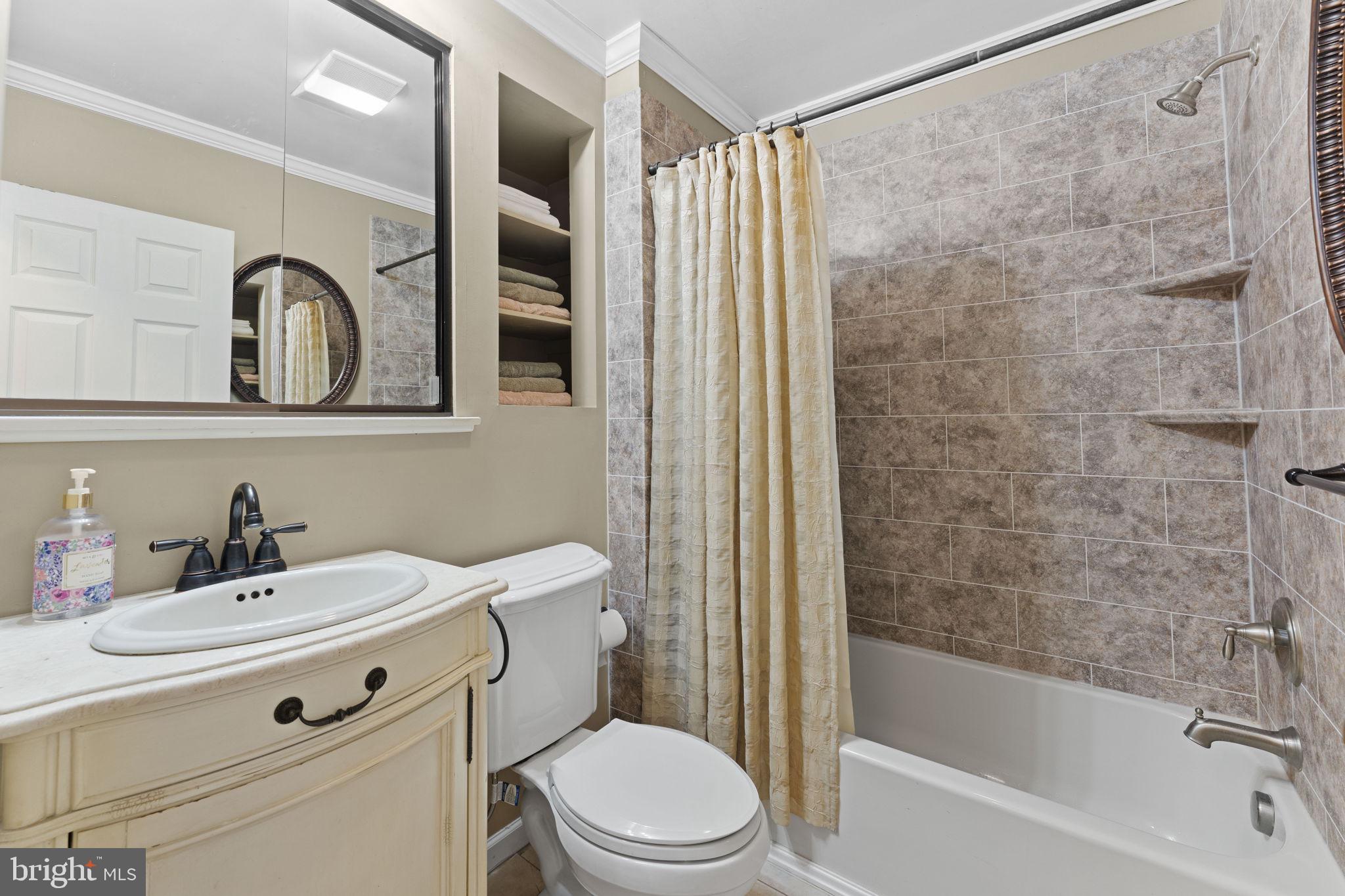 14 Broadale Road Doylestown, PA 18901 - Photo 18 of 30 Gallery Image 18