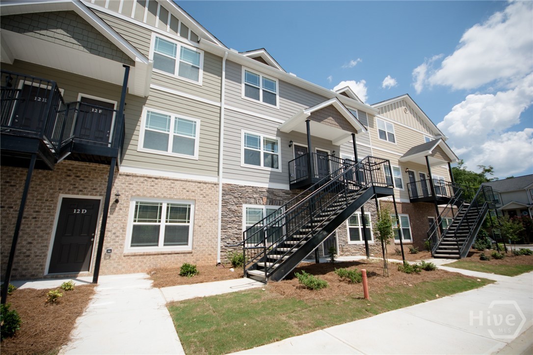 232 Epps Bridge Road, Unit 13H Athens, GA 30606 - Photo 2 of 8