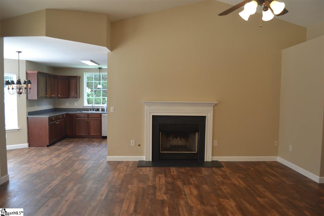 275 Bethany Court Inman, SC 29349 - Photo 3 of 23