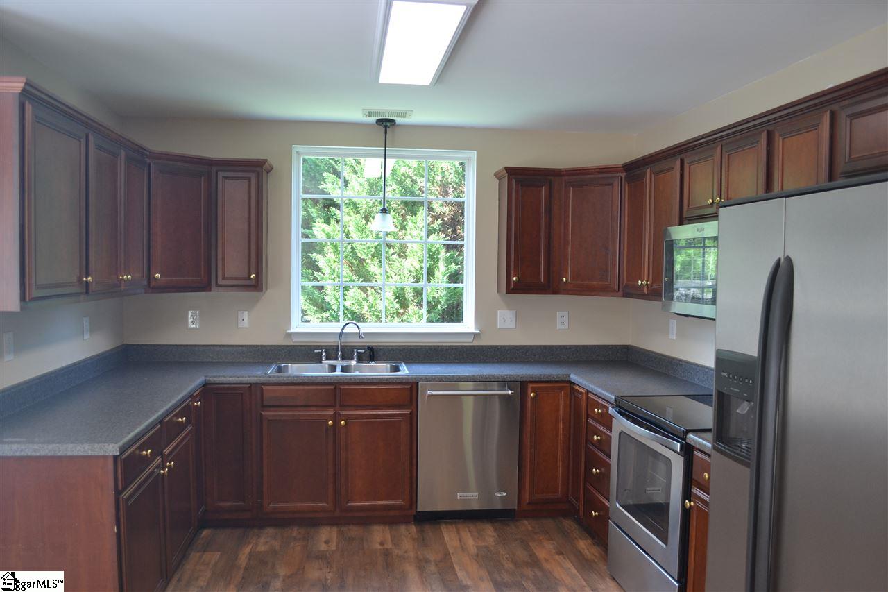 275 Bethany Court Inman, SC 29349 - Photo 6 of 23