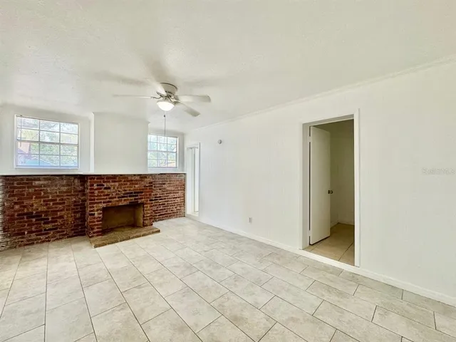 $1,700 | 1302 East New Orleans Avenue, Tampa, FL 33603