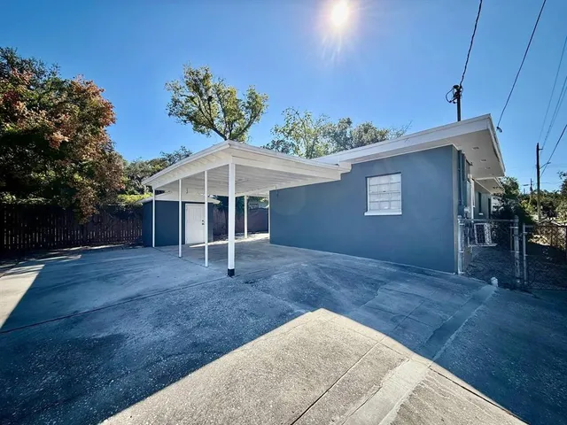 $1,700 | 1302 East New Orleans Avenue, Tampa, FL 33603