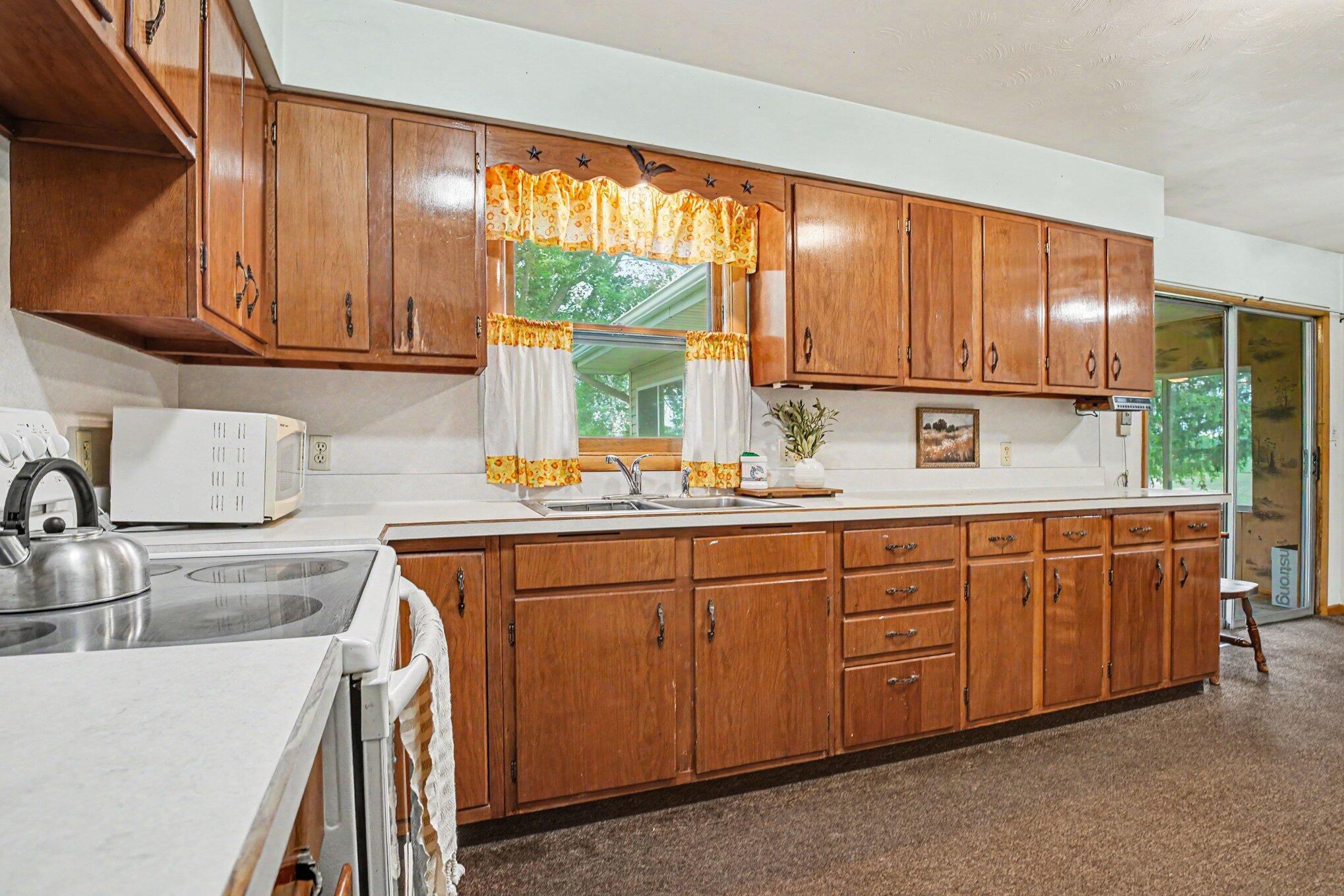 1100 Adolph Road Union City, MI 49094 - Photo 5 of 36 011_file_5811