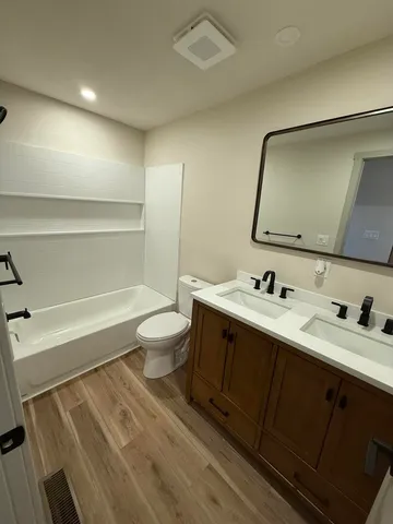 $179,999 | 929 Kingsley Drive, Machesney Park, IL 61115