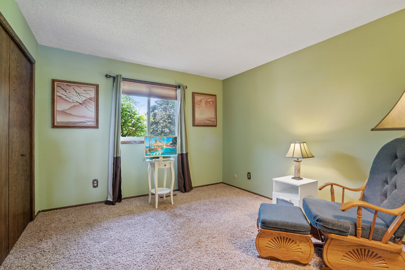 48W511 Ramm Road Maple Park, IL 60151 - Photo 22 of 38 a view of a room with gym equipment