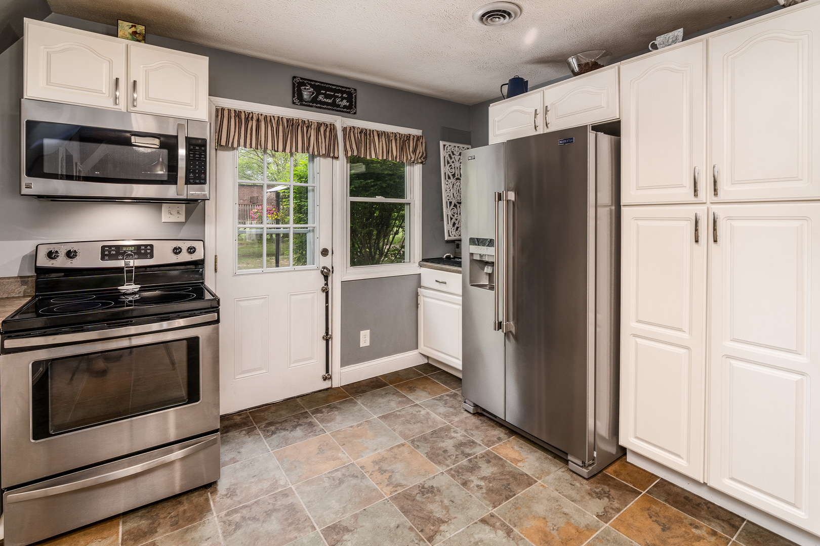 13265 Hafer Road Herrin, IL 62948 - Photo 20 of 60
