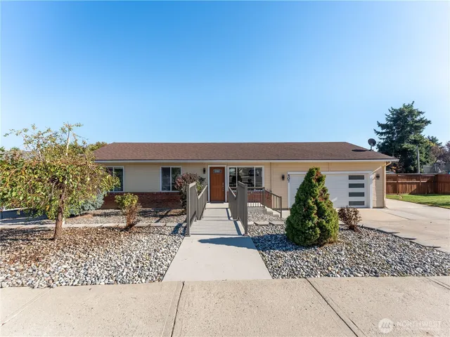 $494,900 | 507 Cedar Wood Lane, Wenatchee, WA 98801