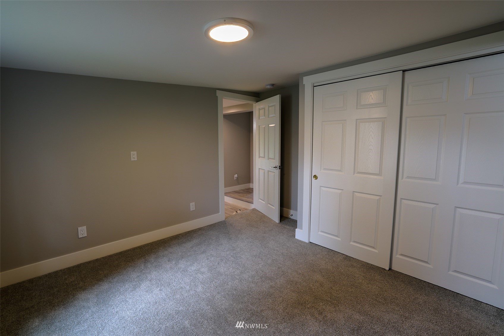 3504 Seattle Hill Road, Unit 2 Mill Creek, WA 98012 - Photo 17 of 30 a view of an empty room