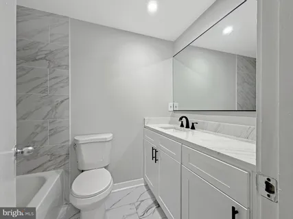 $169,900 | 18413 Bishopstone Court, Unit 41, Gaithersburg, MD 20886