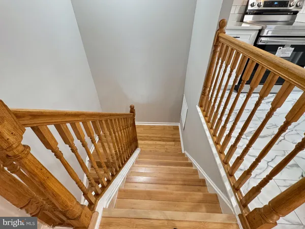 $169,900 | 18413 Bishopstone Court, Unit 41, Gaithersburg, MD 20886