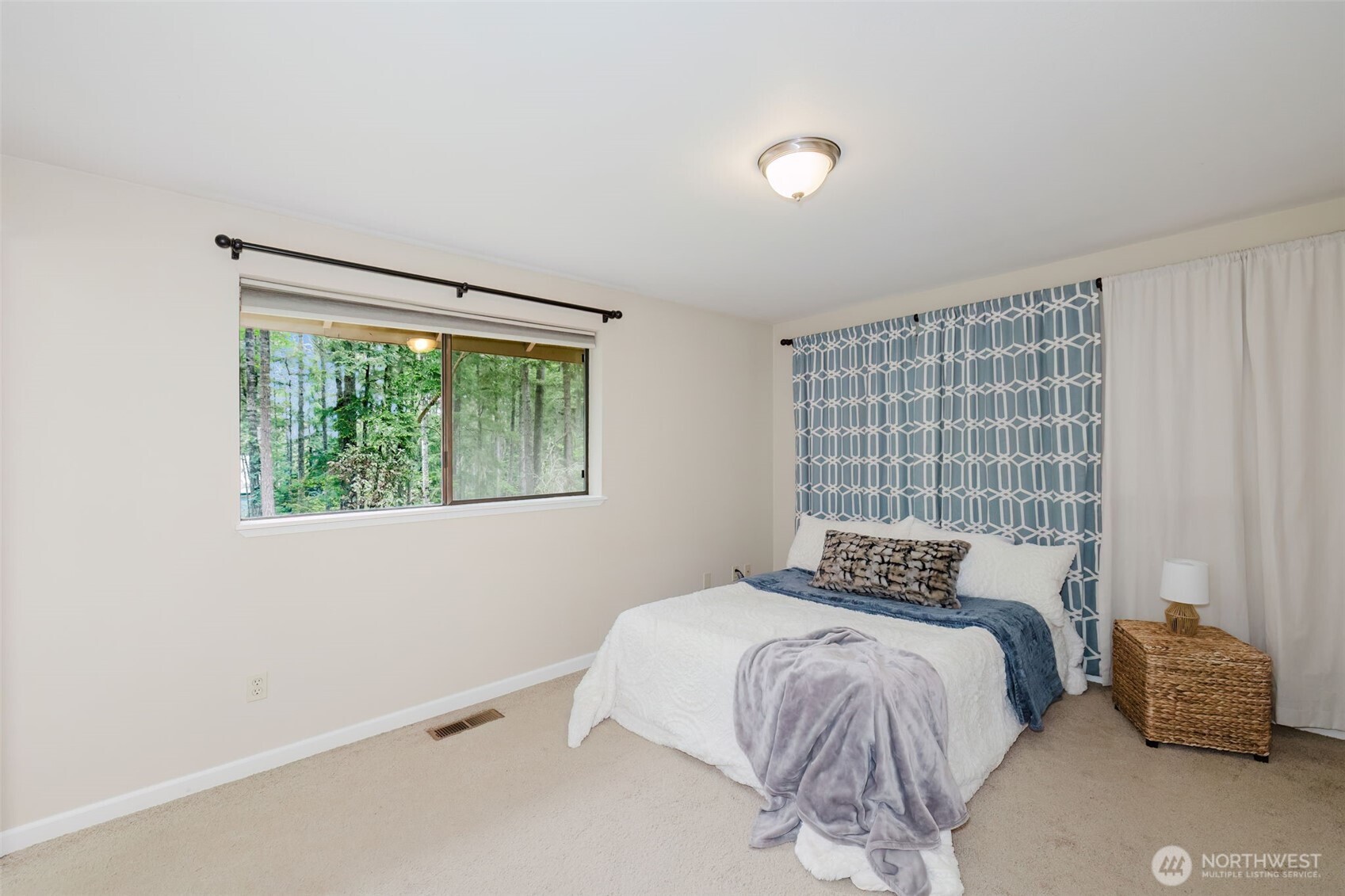 12677 Olympic View Road Northwest Silverdale, WA 98383 - Photo 25 of 40