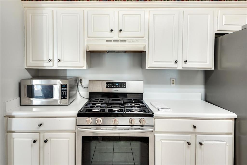 3410 Pinehurst Road Cumming, GA 30040 - Photo 19 of 40