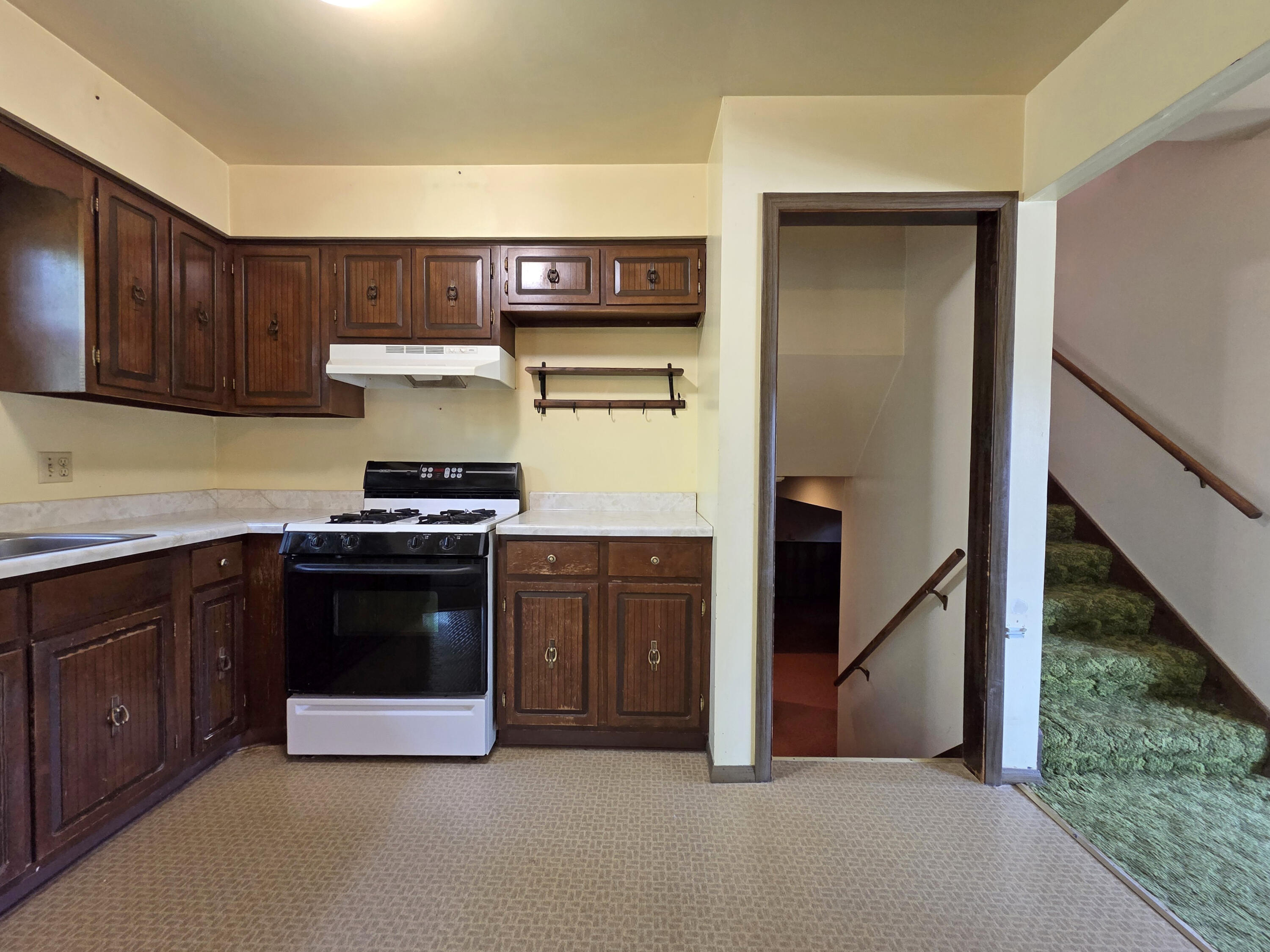 785 Aztec Court Lowell, IN 46356 - Photo 17 of 37 3000x2250