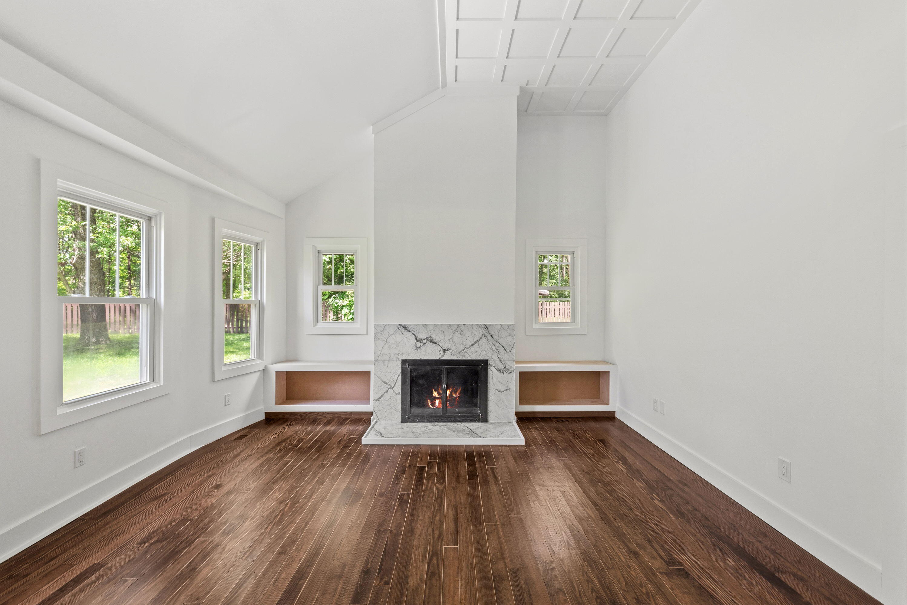 12241 Flynn Road Sawyer, MI 49125 - Photo 4 of 25 16_DavidYeeDDP_0918