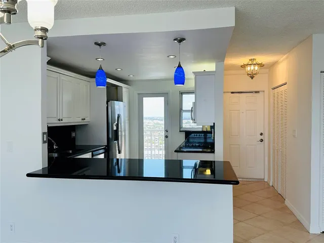 $669,900 | 750 North Ocean Boulevard, Unit 2010, Pompano Beach, FL 33062