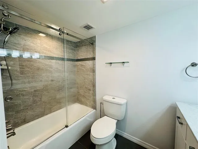 $669,900 | 750 North Ocean Boulevard, Unit 2010, Pompano Beach, FL 33062