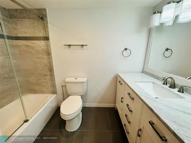 a view of an outdoor space