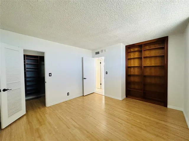 $669,900 | 750 North Ocean Boulevard, Unit 2010, Pompano Beach, FL 33062