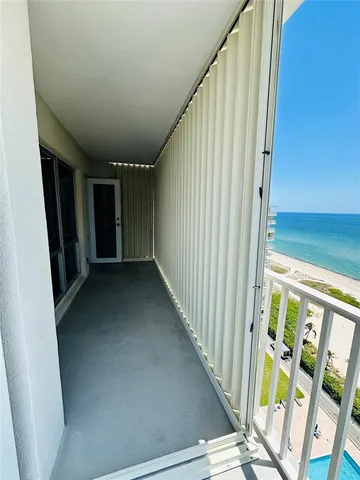 $669,900 | 750 North Ocean Boulevard, Unit 2010, Pompano Beach, FL 33062