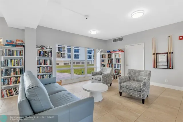 $669,900 | 750 North Ocean Boulevard, Unit 2010, Pompano Beach, FL 33062