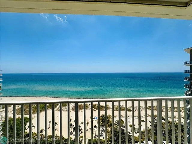 $669,900 | 750 North Ocean Boulevard, Unit 2010, Pompano Beach, FL 33062