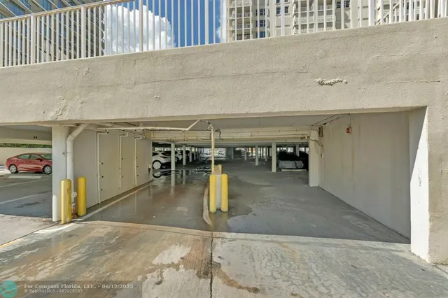 $669,900 | 750 North Ocean Boulevard, Unit 2010, Pompano Beach, FL 33062