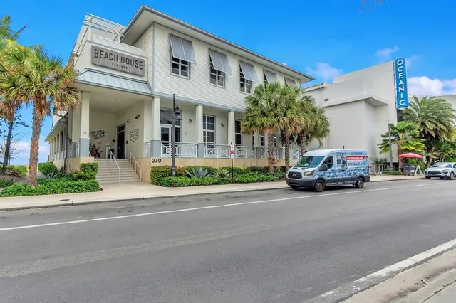 $669,900 | 750 North Ocean Boulevard, Unit 2010, Pompano Beach, FL 33062