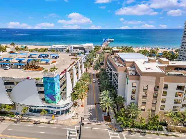 $669,900 | 750 North Ocean Boulevard, Unit 2010, Pompano Beach, FL 33062