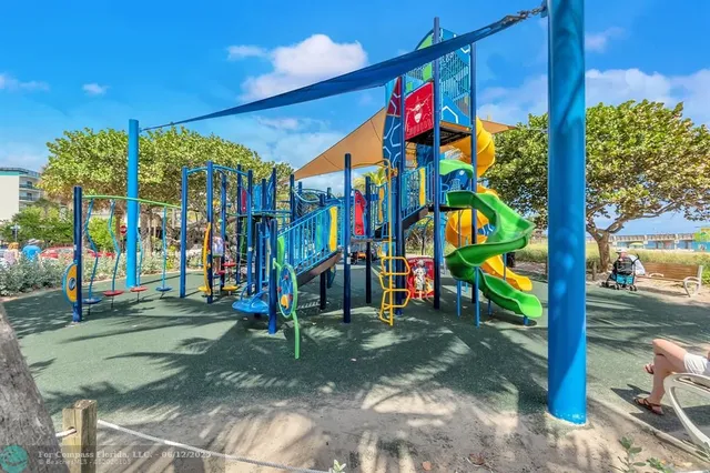 $669,900 | 750 North Ocean Boulevard, Unit 2010, Pompano Beach, FL 33062